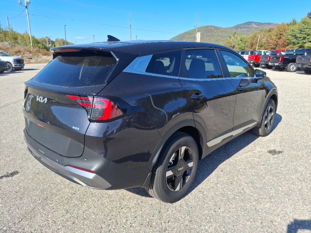 2026 Kia Sportage LX photo 2