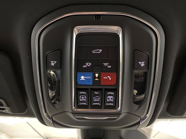 2025 Jeep Grand Cherokee Limited photo 26