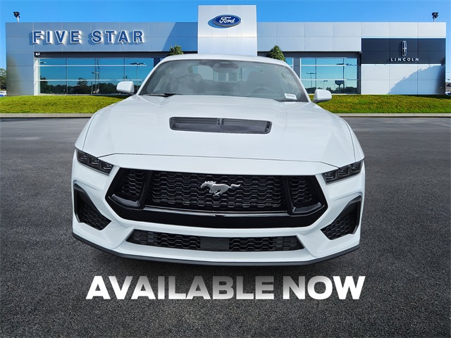 2025 Ford Mustang GT photo 2