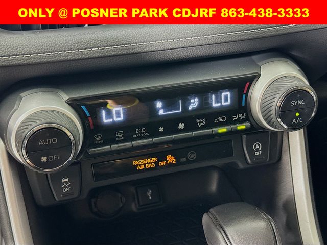 2022 Toyota RAV4 XLE photo 15