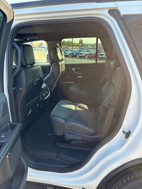 2025 Ford Expedition Platinum photo 49