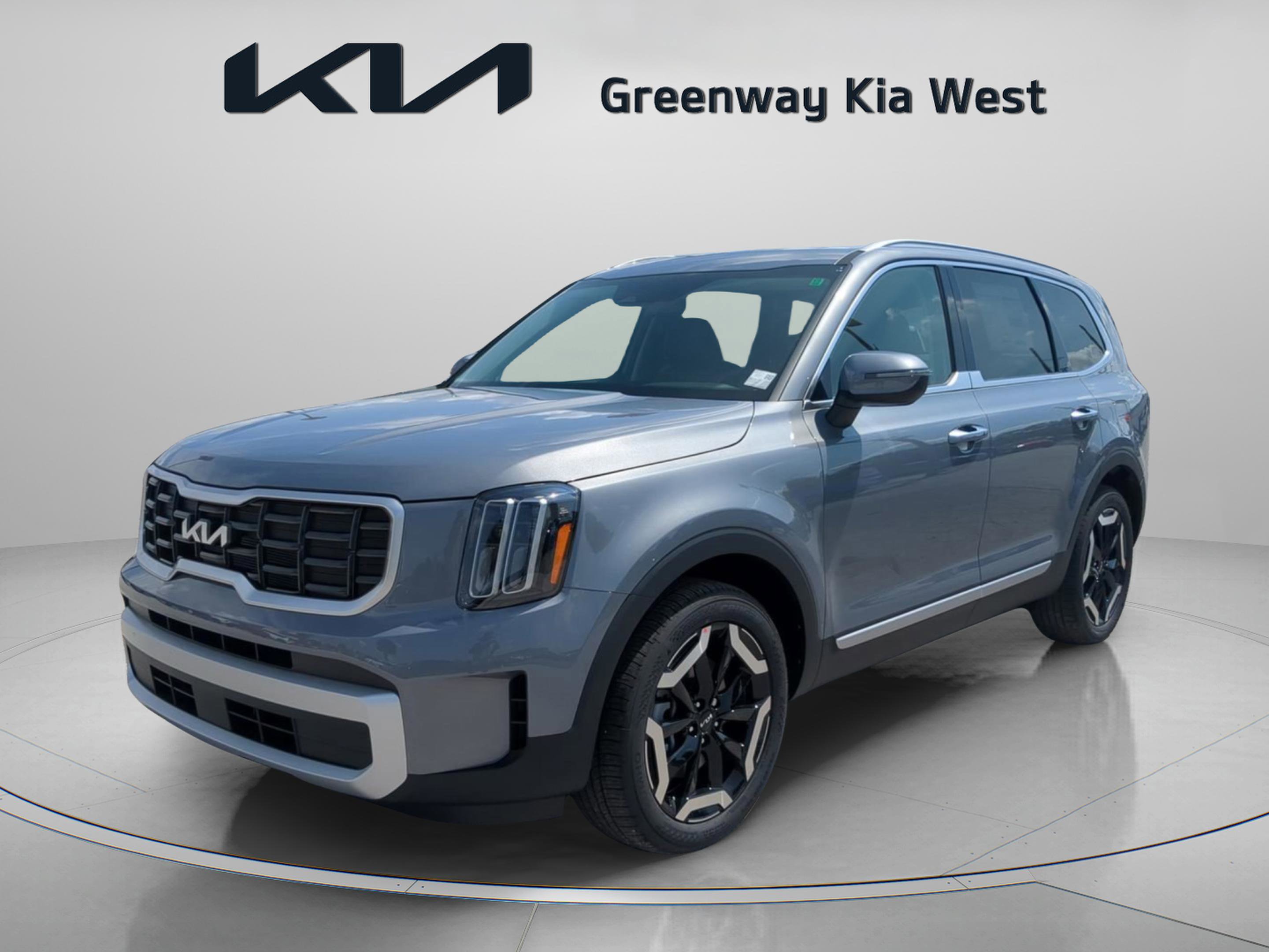 2025 Kia Telluride S photo 2