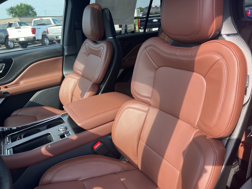 2025 Lincoln Aviator Reserve photo 22