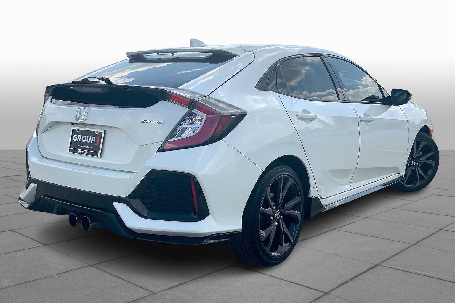 2018 Honda Civic Hatchback Sport photo 12
