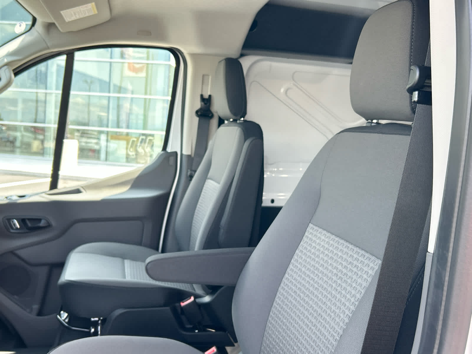 2025 Ford Transit Van Base - Photo 23
