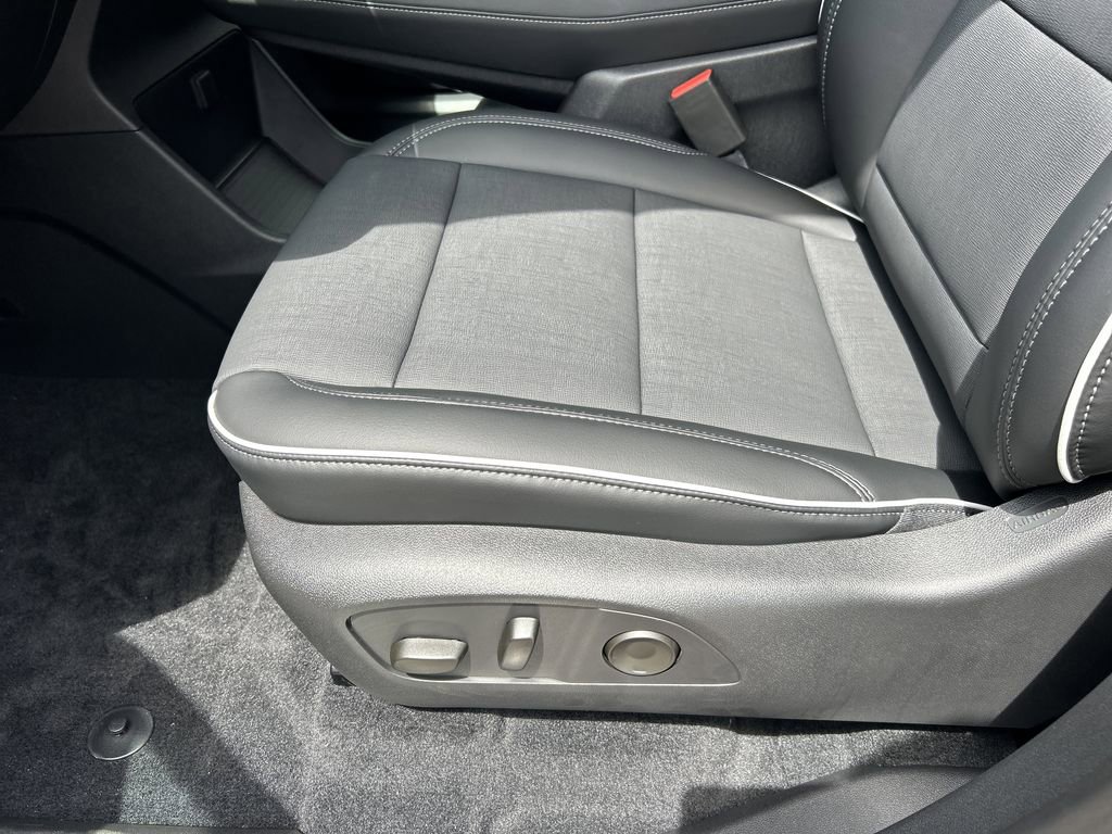 2026 Buick Enclave Preferred photo 22