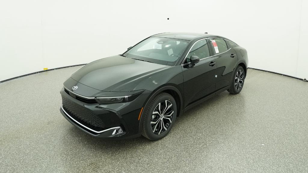 2026 Toyota Crown XLE's photo