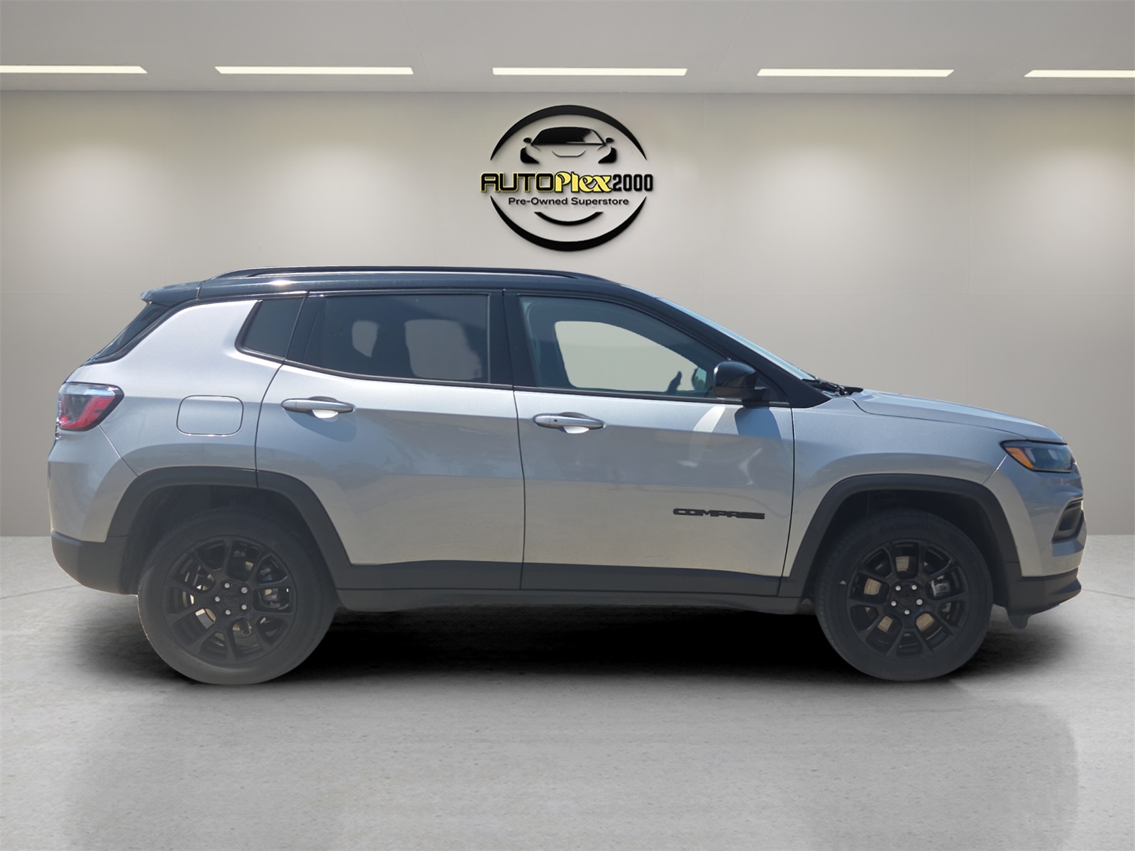 2024 Jeep Compass Latitude photo 7