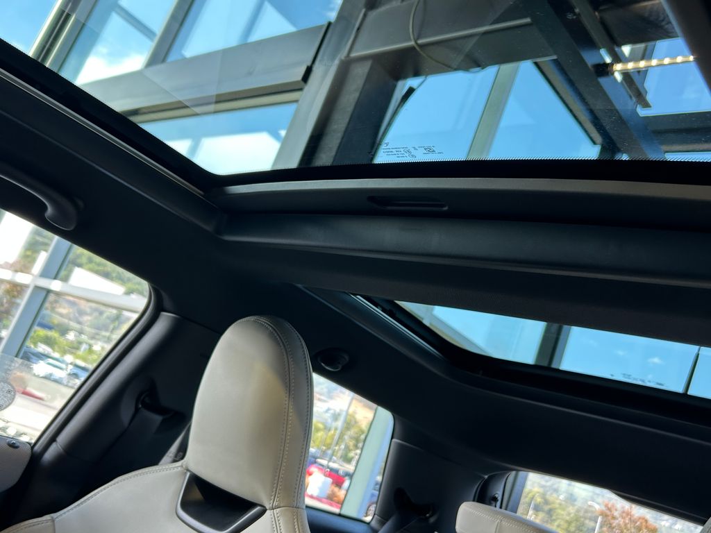2026 Mini Cooper Hardtop S 2 Door Iconic photo 16