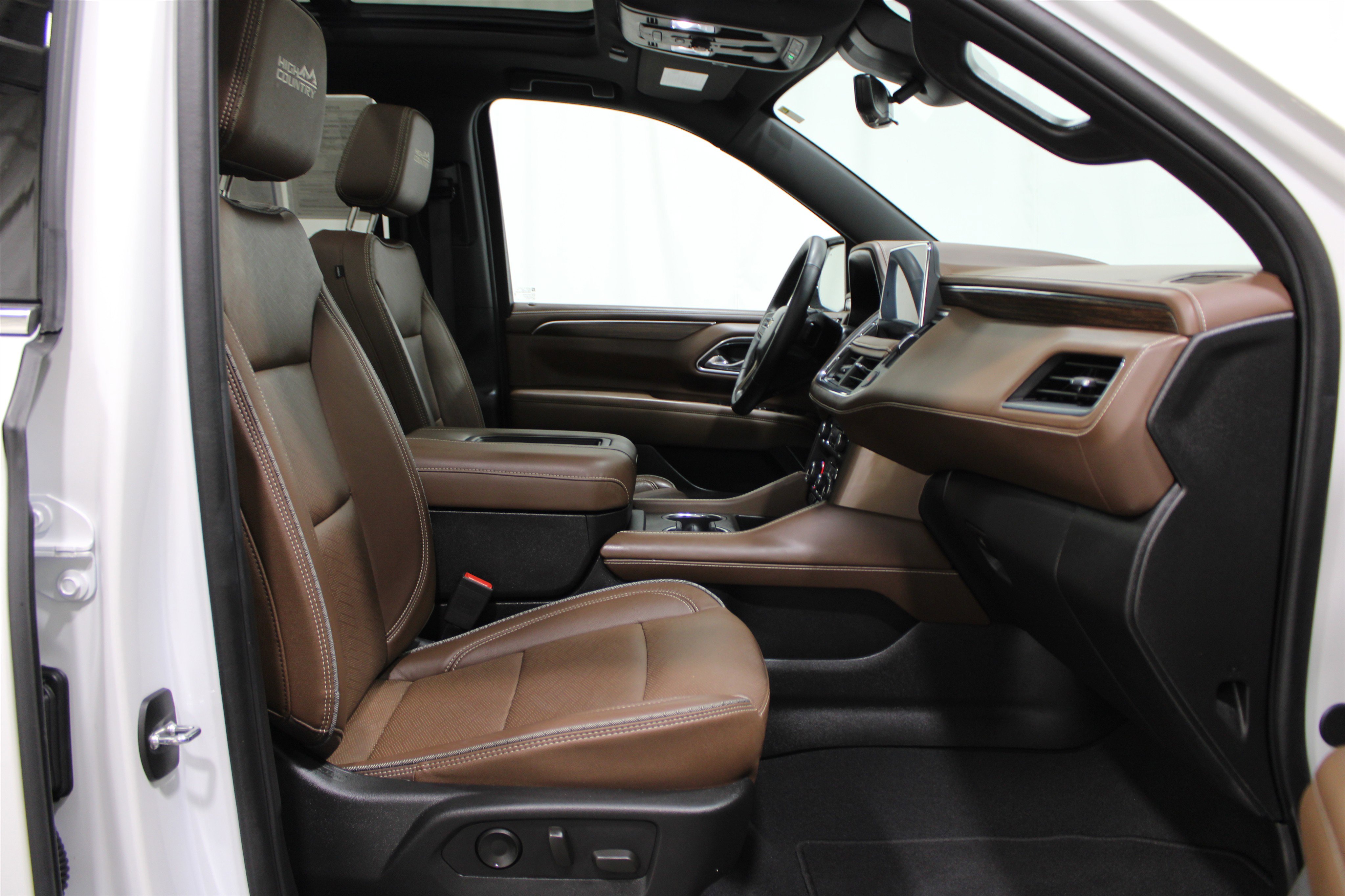 2023 Chevrolet Tahoe High Country photo 17