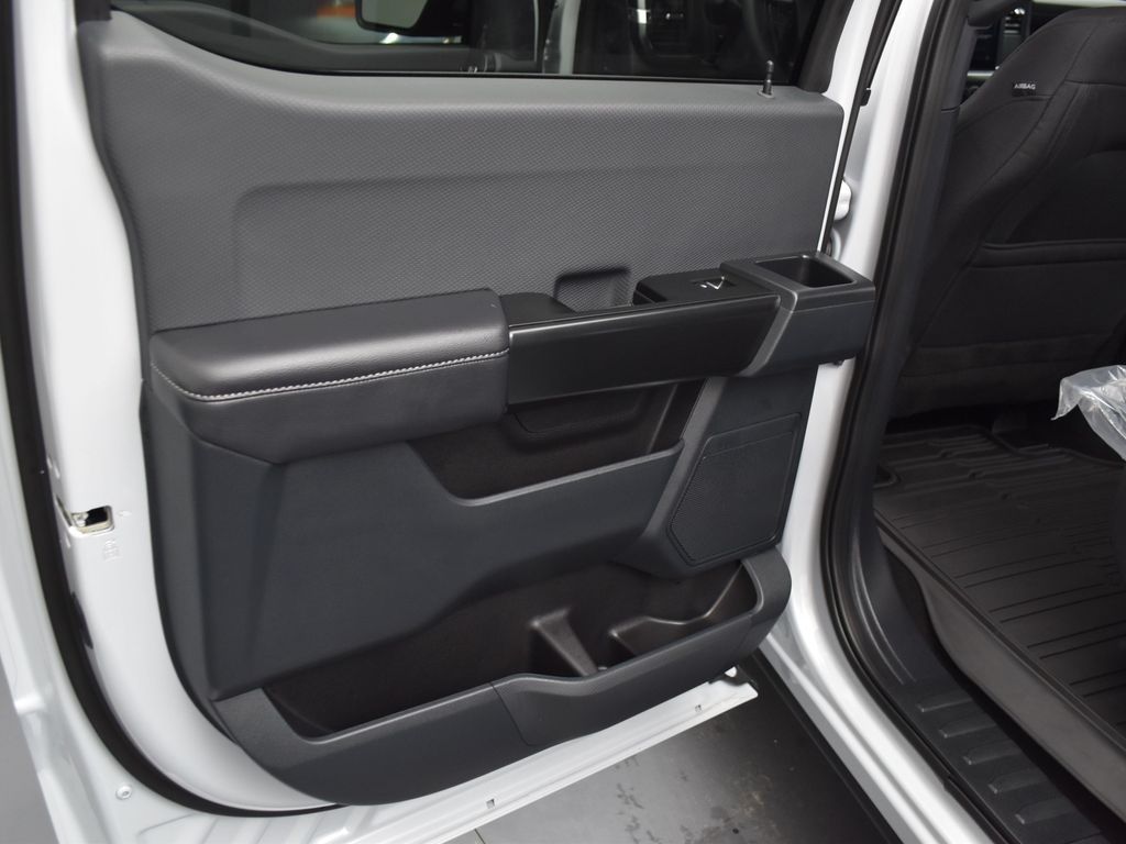 2025 Ford F-150 STX photo 23