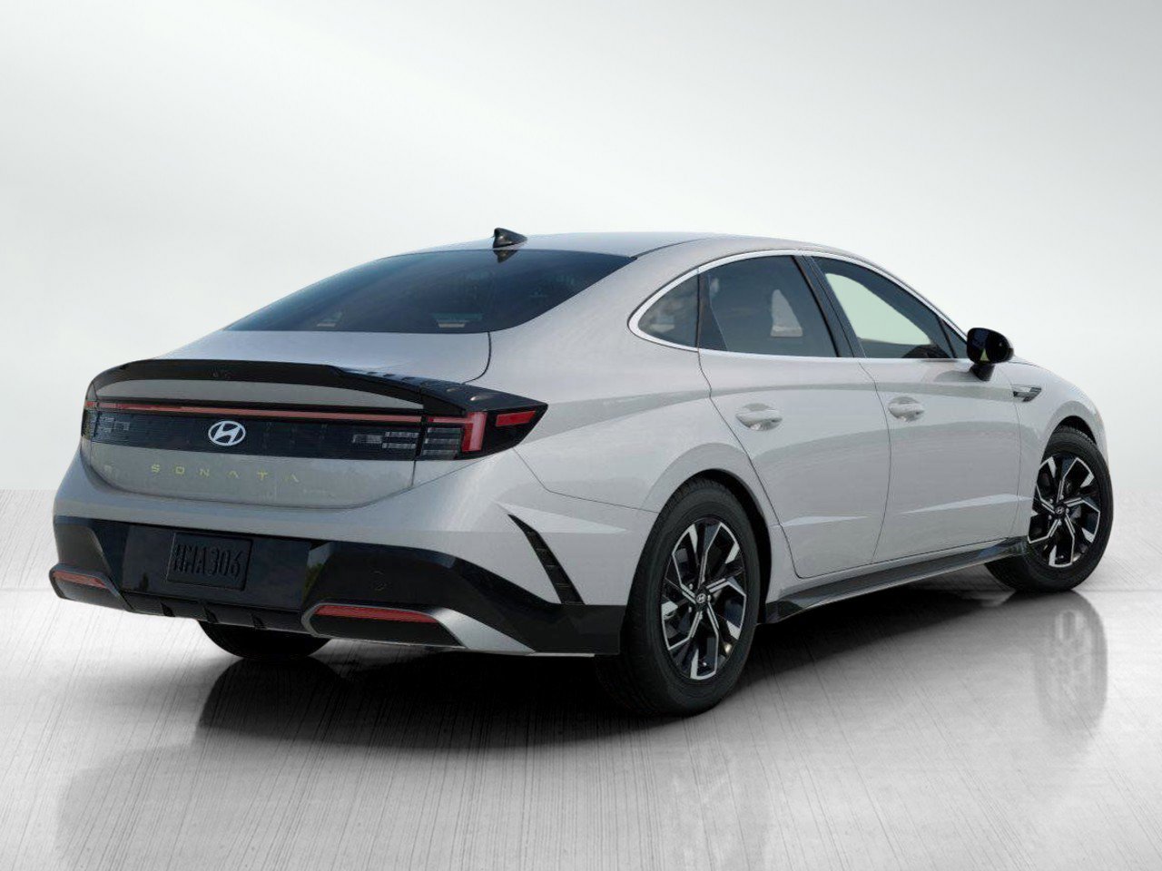 2025 Hyundai Sonata SEL photo 4
