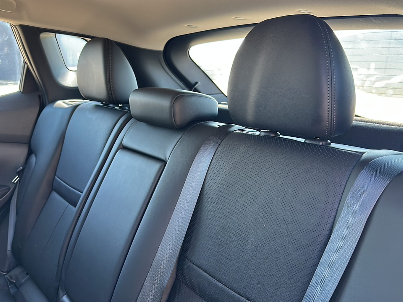 2022 Nissan Rogue Sport SL photo 4