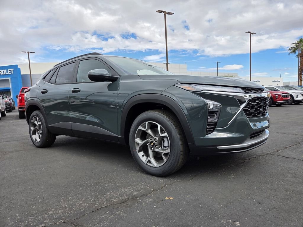 2026 Chevrolet Trax LT's photo