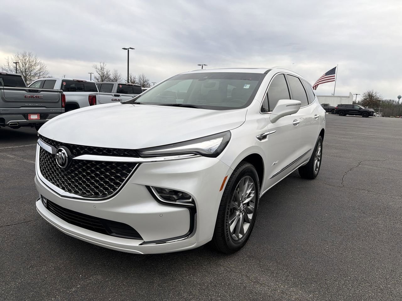 2023 Buick Enclave Avenir's photo