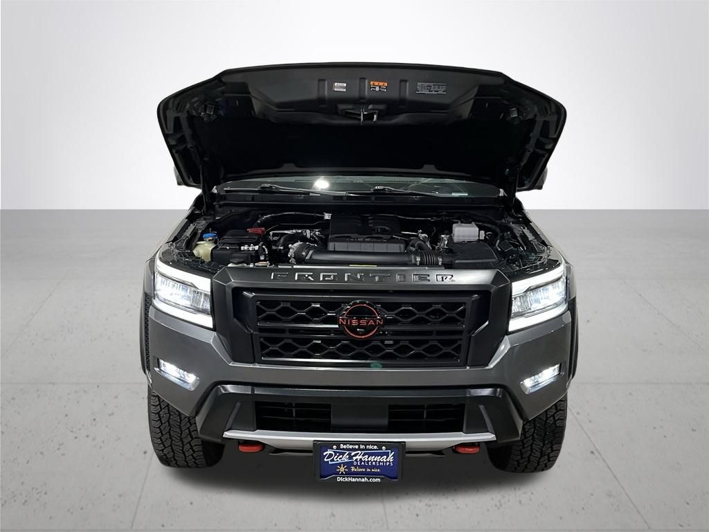 2024 Nissan Frontier PRO-4X photo 4