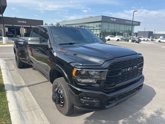 2022 Ram 3500 Limited photo 2