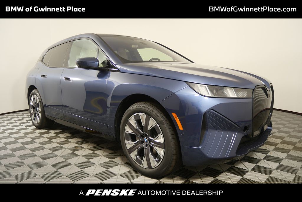 2026 BMW iX 45's photo