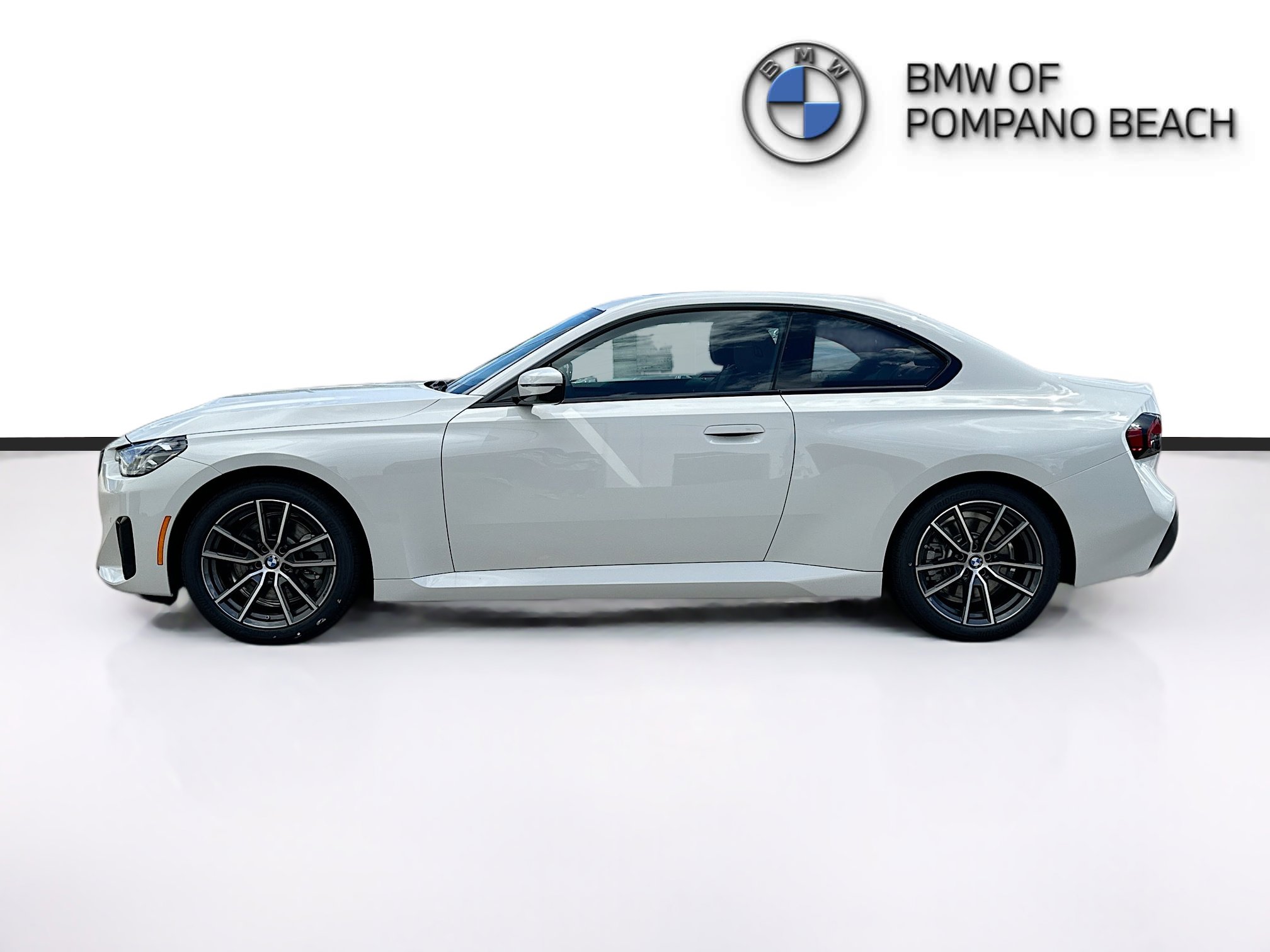2025 Bmw 230i photo 4