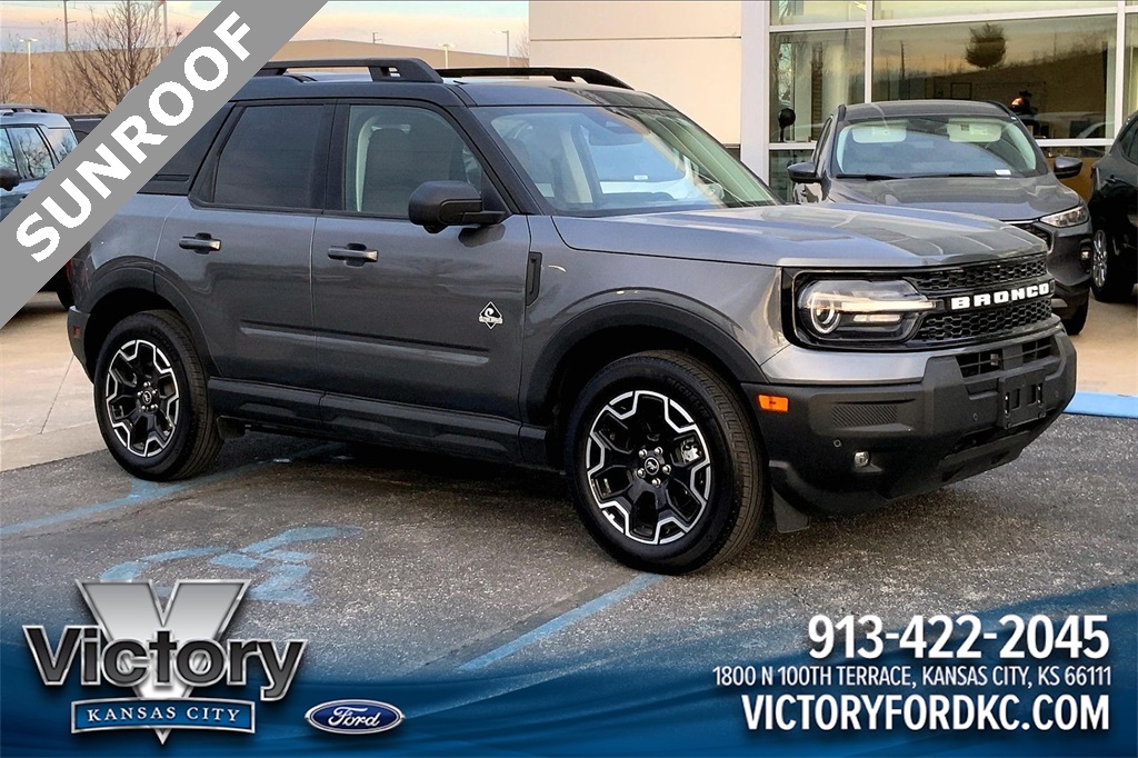 2025 Ford Bronco Sport Outer Banks's photo