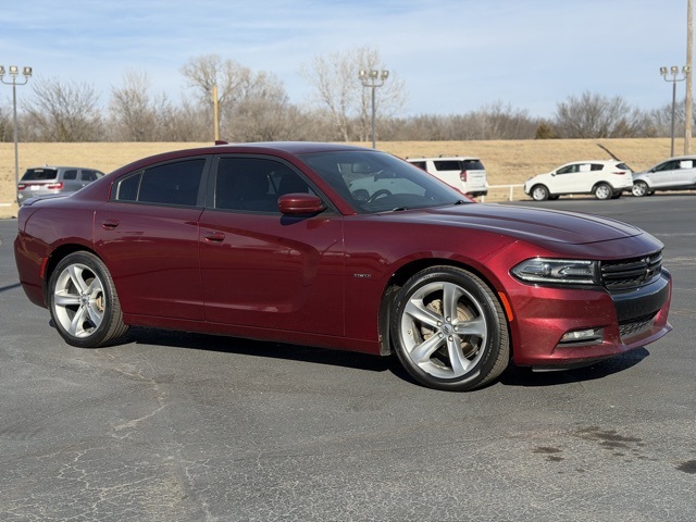 2018 Dodge Charger R/T's photo