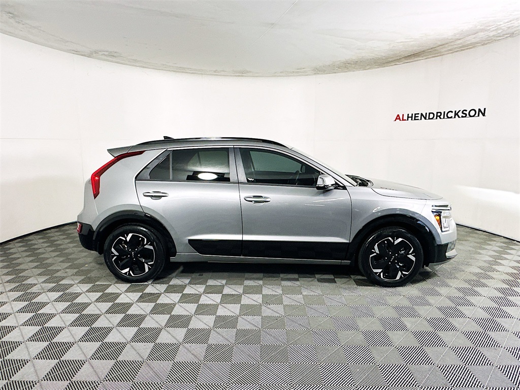 Used 2023 Kia Niro Wave with VIN KNDCT3L10P5018487 for sale in Coconut Creek, FL