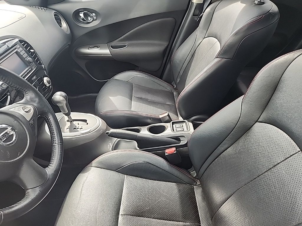 2012 Nissan Juke SL photo 10