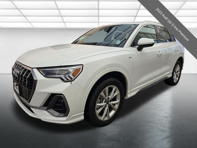 2023 Audi Q3 S Line Premium's photo