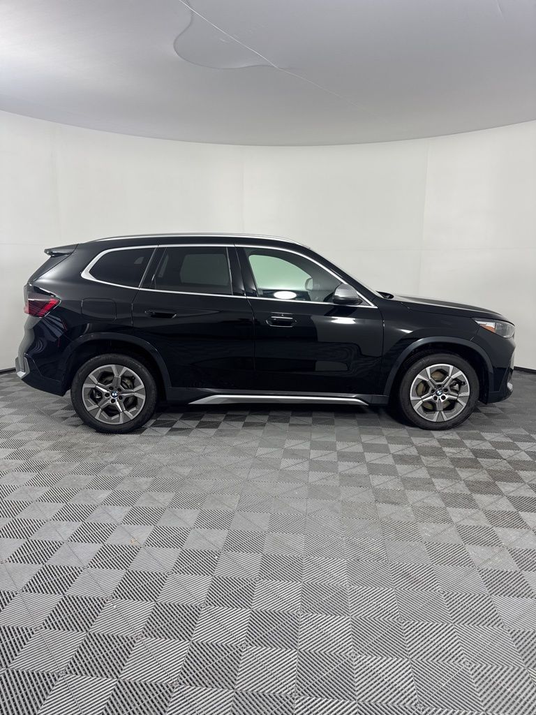 2023 Bmw X1 XDrive28i photo 4