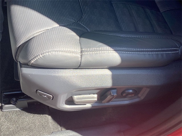 2024 Toyota Sequoia Capstone photo 4