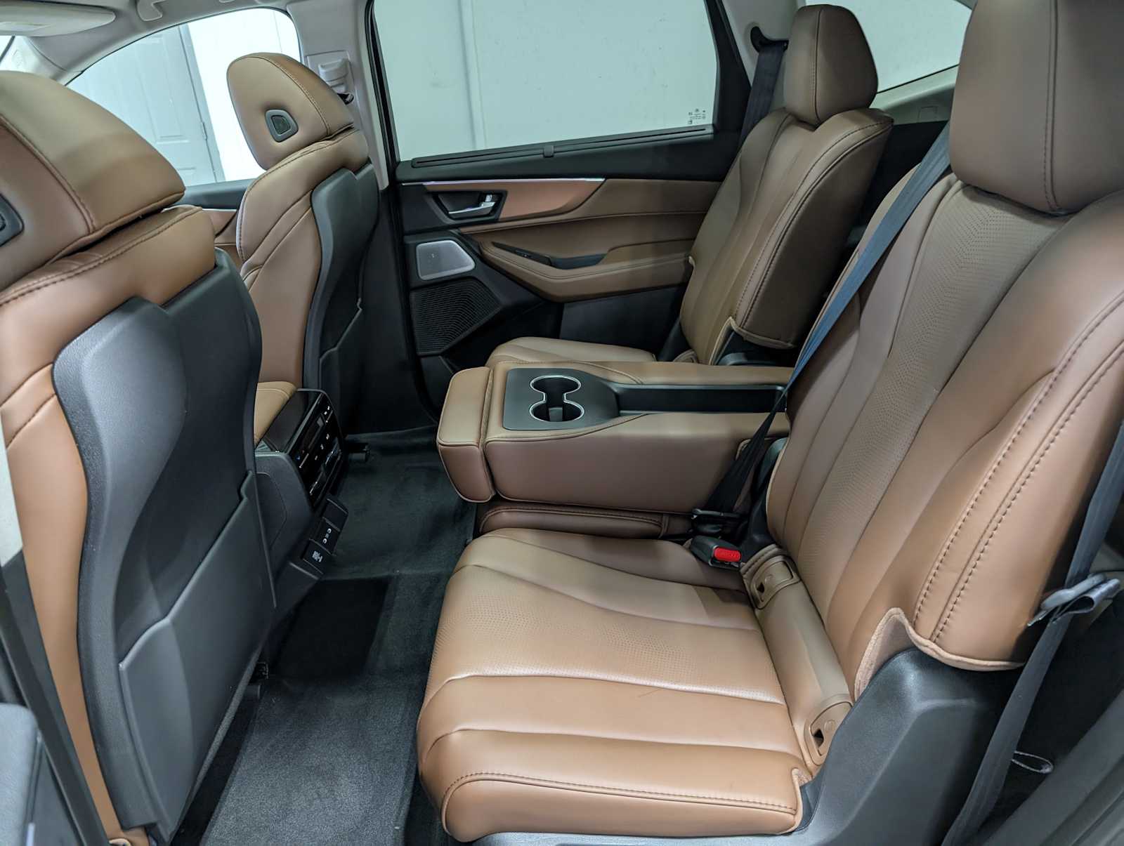 2026 Acura MDX SH-AWD Technology photo 24