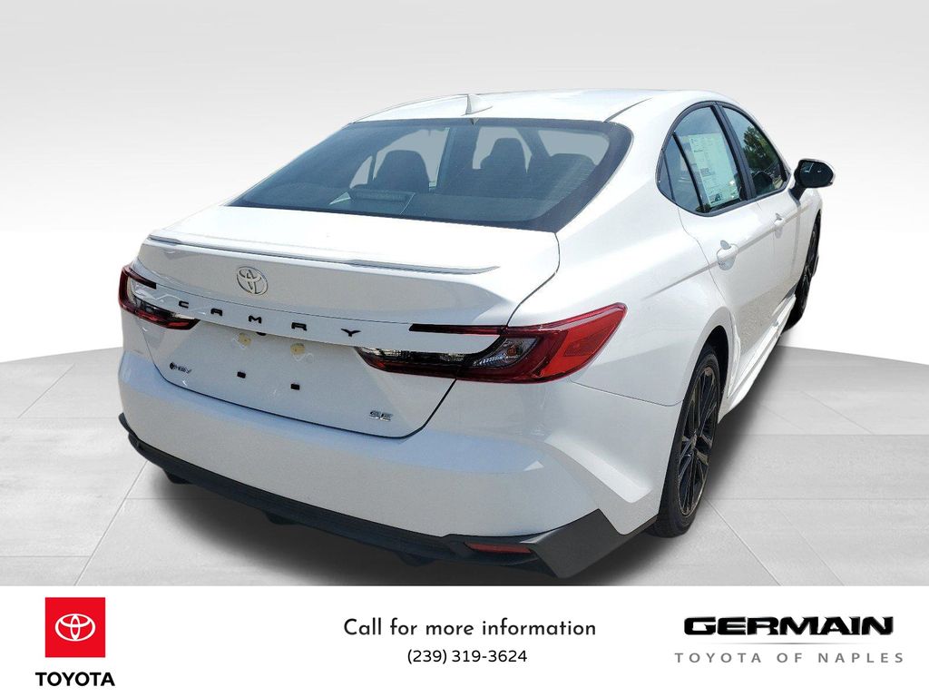 2025 Toyota Camry SE photo 4