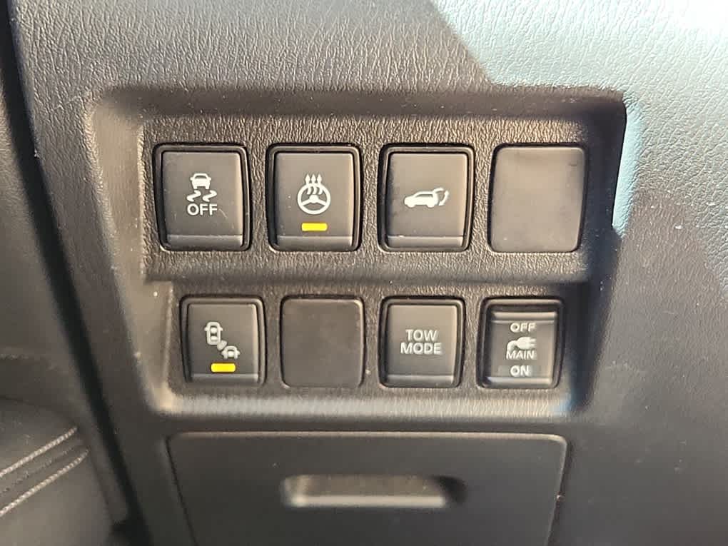 2020 Nissan Pathfinder SL 4x4 photo 19