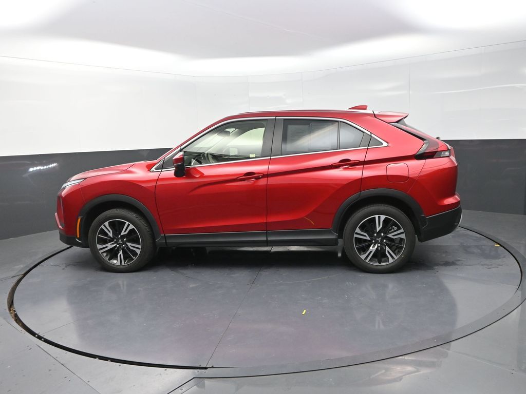 2023 Mitsubishi Eclipse Cross SE photo 4