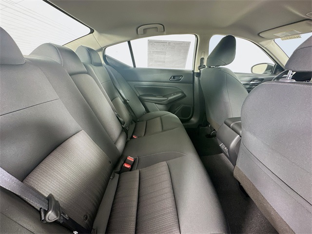 2025 Nissan Altima SV photo 27