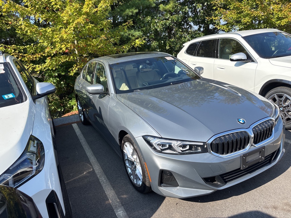 2025 Bmw 330i xDrive photo 2