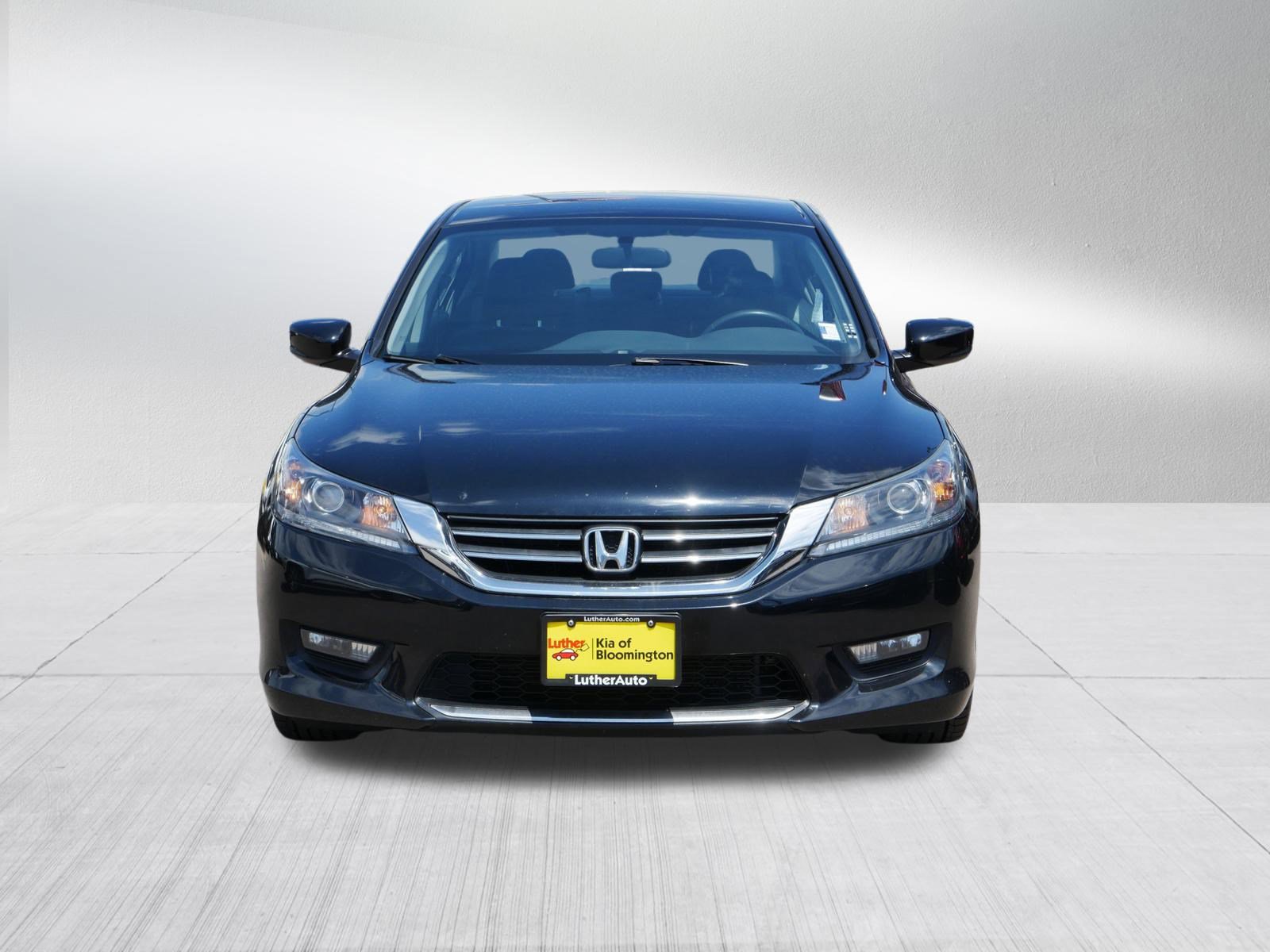 Used 2014 Honda Accord Sport with VIN 1HGCR2F51EA109054 for sale in Bloomington, Minnesota