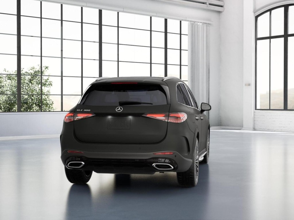2026 Mercedes Benz GLC 300 photo 22