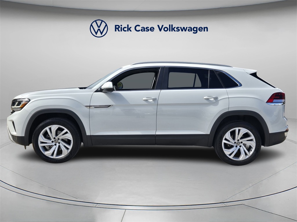 2021 Volkswagen Atlas Cross Sport V6 SEL photo 3