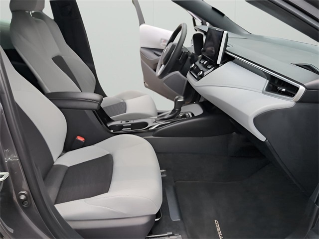 2025 Toyota Corolla SE photo 35