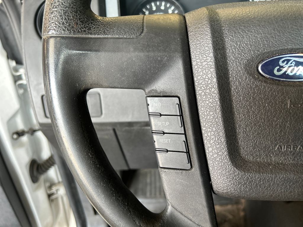 2013 Ford F-150 XL photo 12
