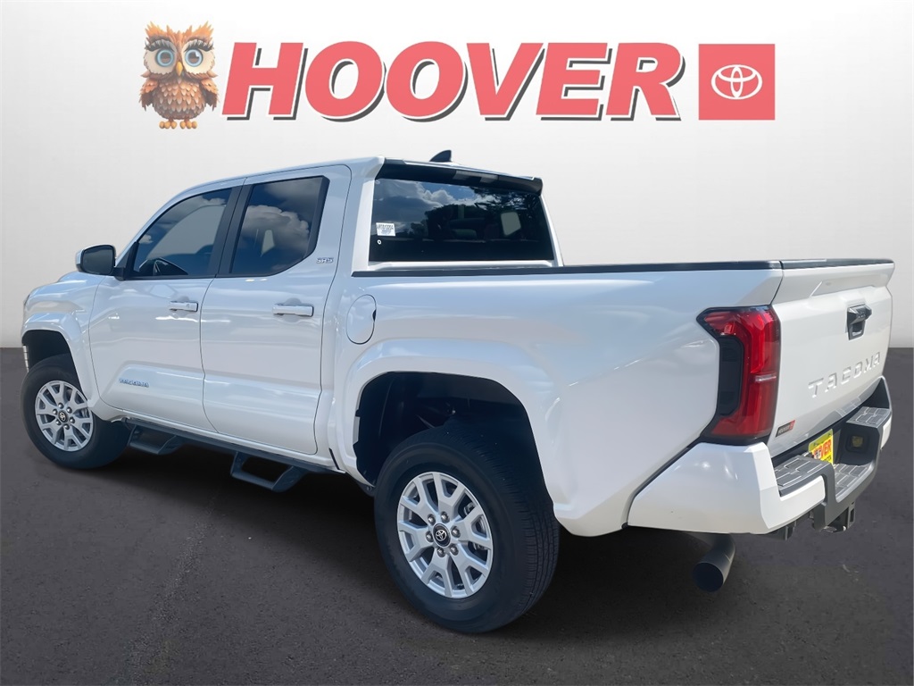 2024 Toyota Tacoma SR5 photo 4