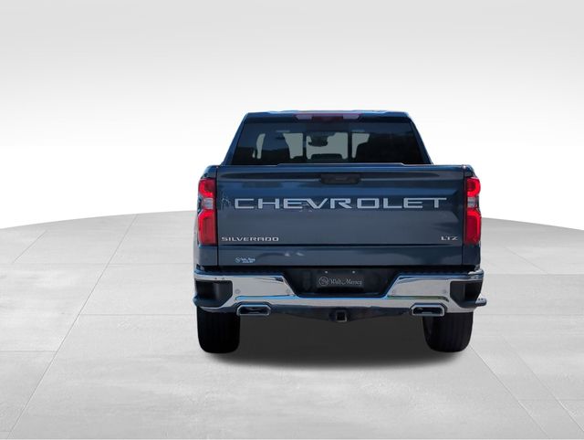 2024 Chevrolet Silverado 1500 LTZ photo 4