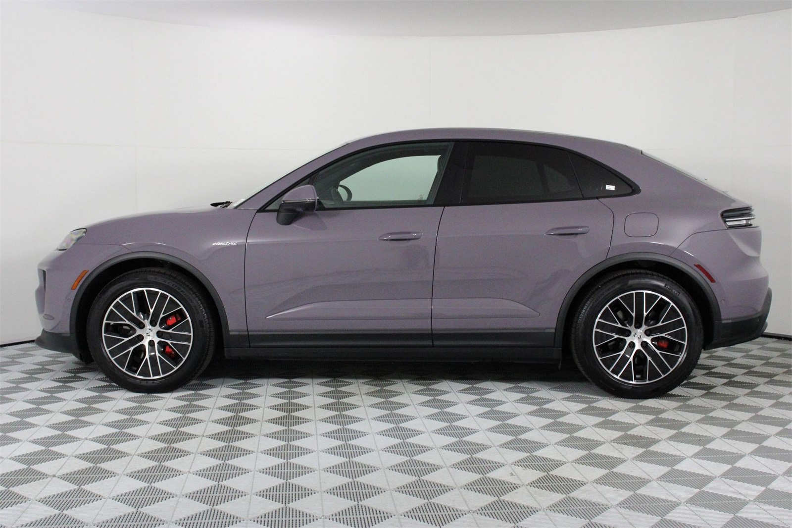 Certified 2025 Porsche Macan S with VIN WP1AB2XA9SL152591 for sale in Pasadena, CA