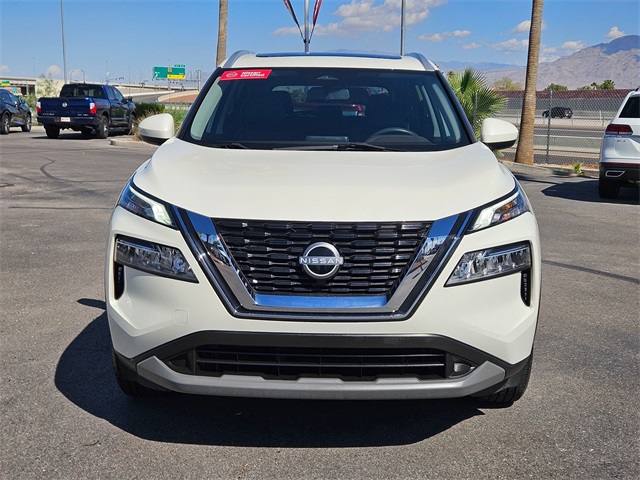 2023 Nissan Rogue SV photo 3