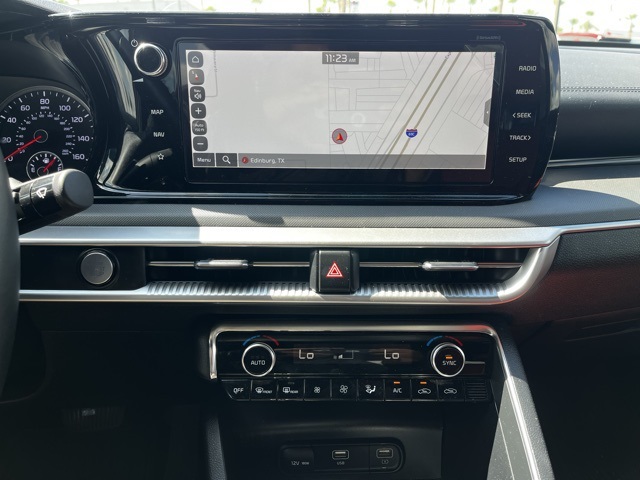 2023 Kia K5 GT-Line photo 11