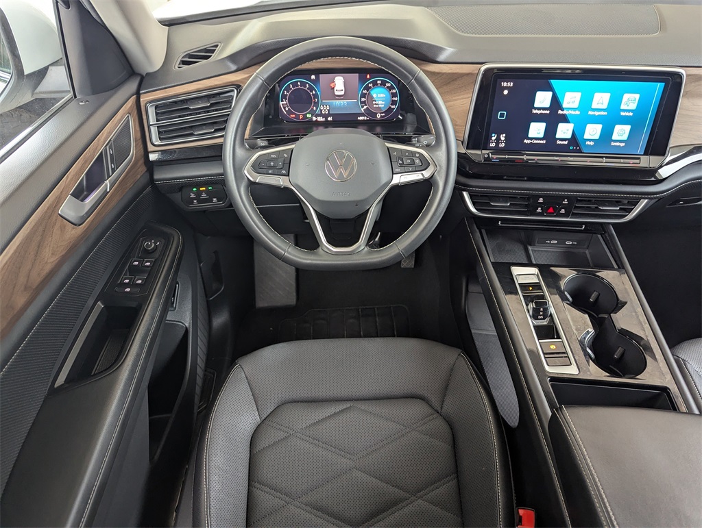2024 Volkswagen Atlas SE Technology photo 13