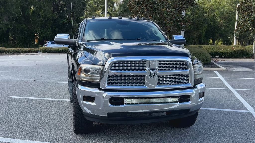 2015 Ram 2500 Laramie photo 3