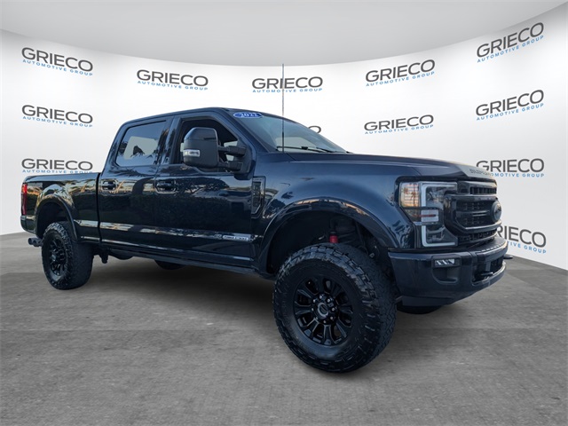 2022 Ford F-250 Super Duty Lariat's photo