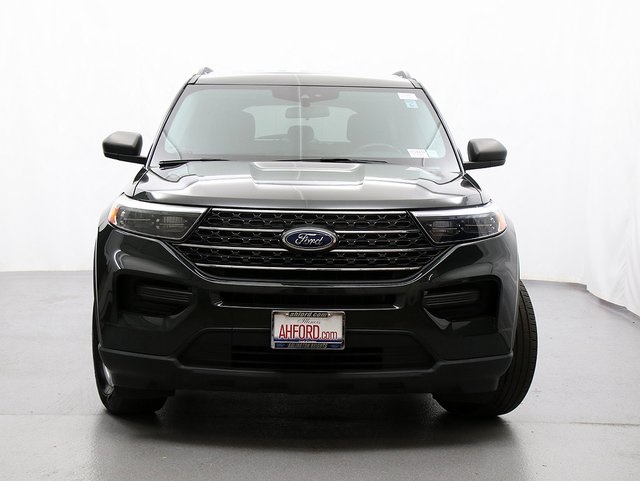 2022 Ford Explorer XLT photo 4